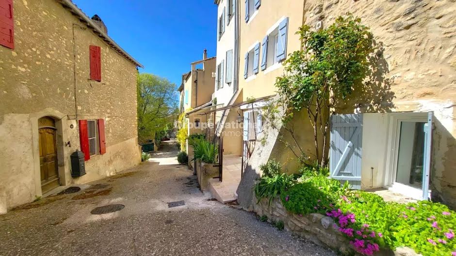 Vente maison 5 pièces 97 m² à La Roque-sur-Pernes (84210), 299 000 €