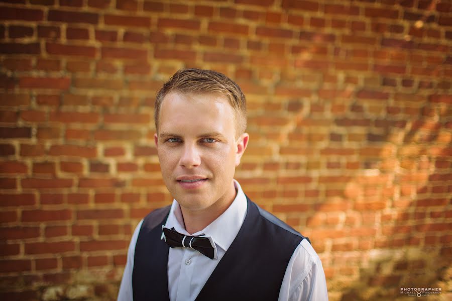 Wedding photographer Mikhail Pivovarov (stray). Photo of 21 November 2013