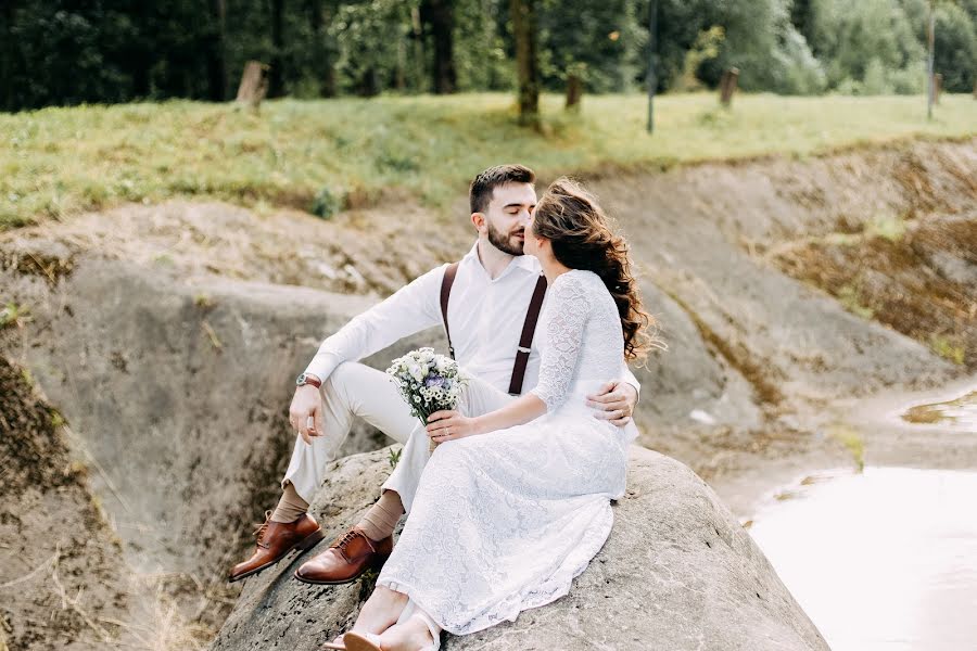 Wedding photographer Anastasiya Krupka-Kulesh (pannakrupka). Photo of 10 July 2019