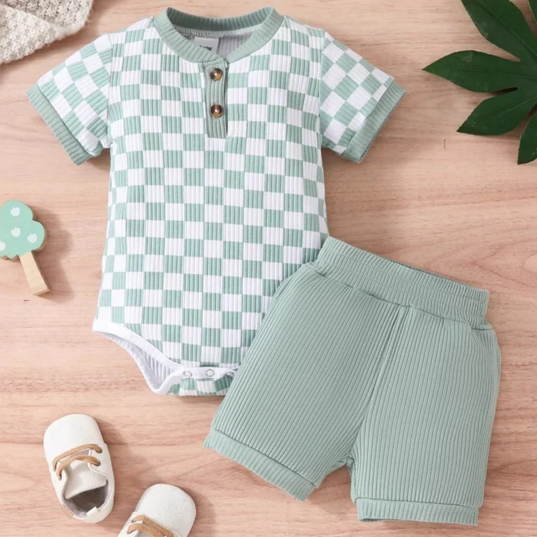 Title 3, Two-piece set Polo collar plaid triangle romper...
