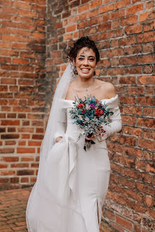 Wedding photographer Ksenia Mint (kseniamint). Photo of 9 November 2023