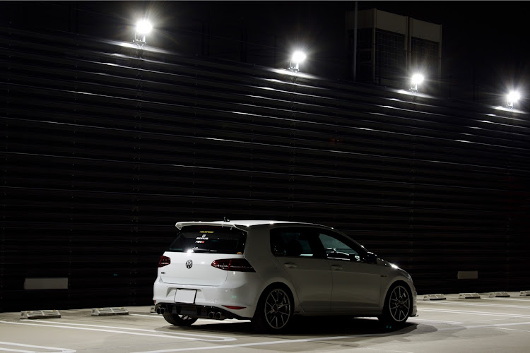 ゴルフGTIのgolf7・gti・カメ活・夜・インテークに関するカスタム事例の投稿画像5枚目