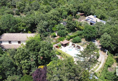 House with pool and terrace 2