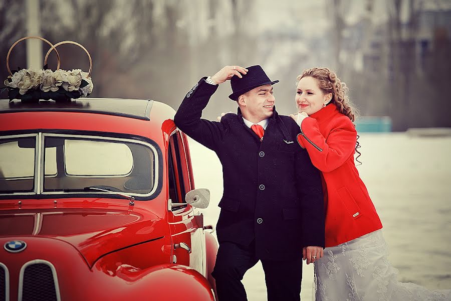 Svatební fotograf Evgeniy Bulychev (respekt). Fotografie z 15.dubna 2013