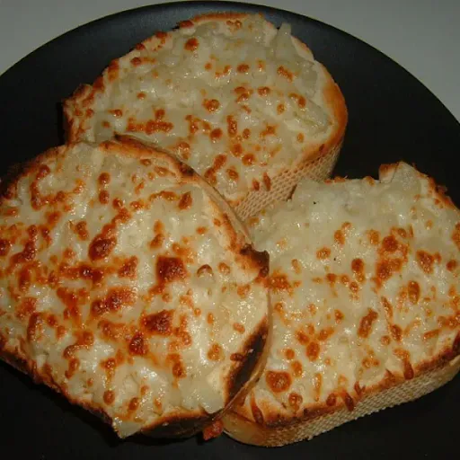 Cheese & Onion Garlic Bread
