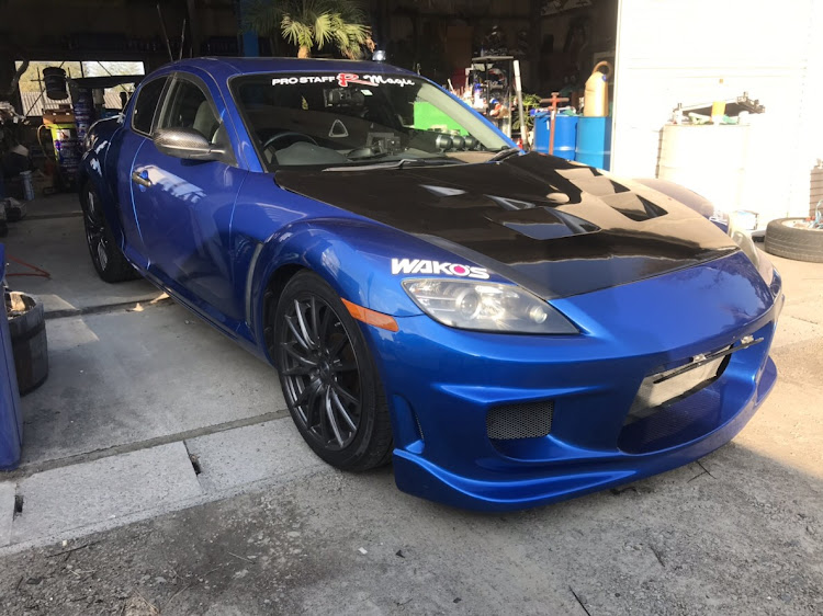 RX-8のrx-8・当て逃げされた。。に関するカスタム事例の投稿画像2枚目