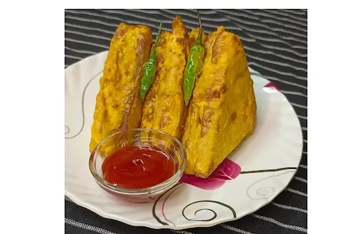 Paneer Bread Pakoda [2 Pieces]