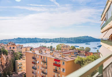 Apartment with terrace 10