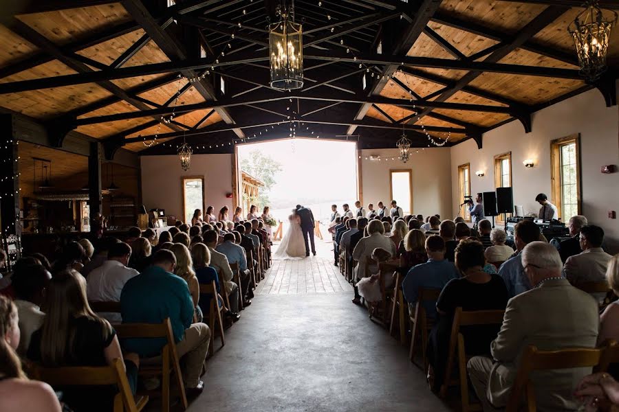 Photographe de mariage Lyndsey Pethel (lyndseypethel). Photo du 30 décembre 2019