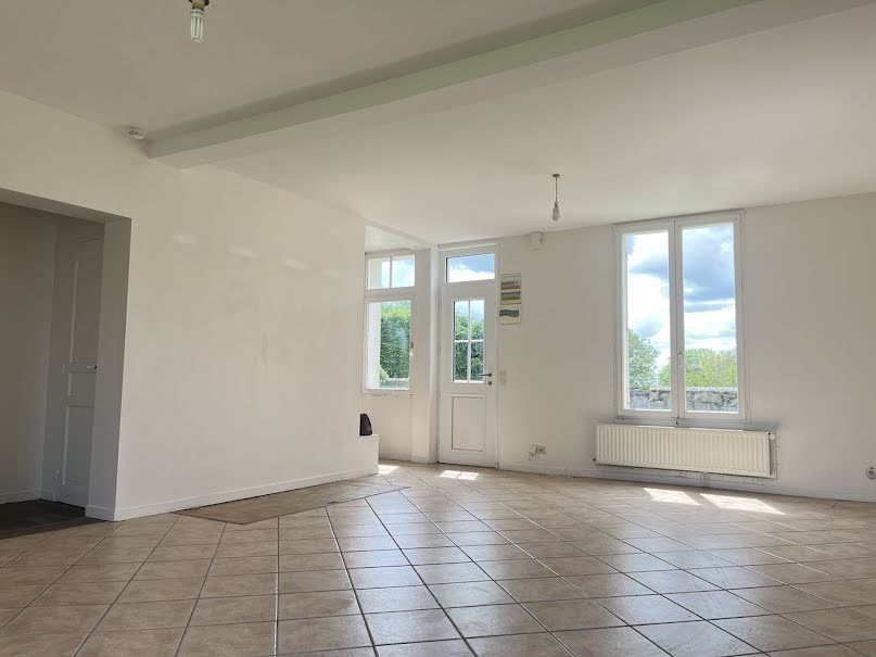 Location  maison 6 pièces 118.98 m² à Montépilloy (60810), 1 620 €