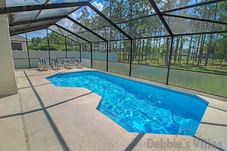 Highlands Reserve villa in Davenport with a west-facing private pool