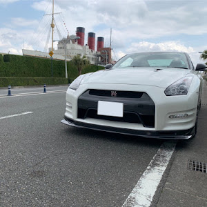 NISSAN GT-R R35