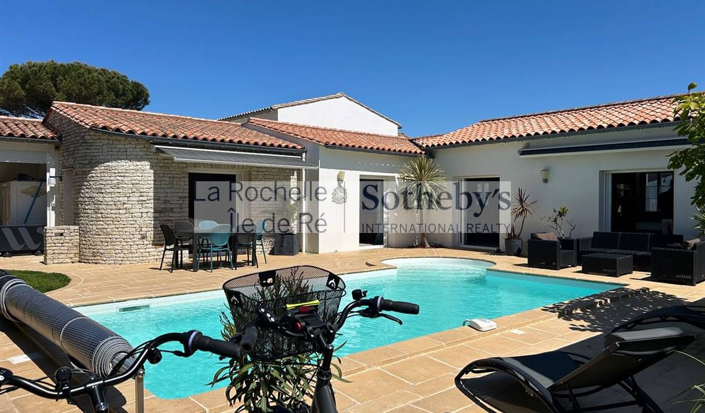 House with pool and terrace Saint-Martin-de-Ré