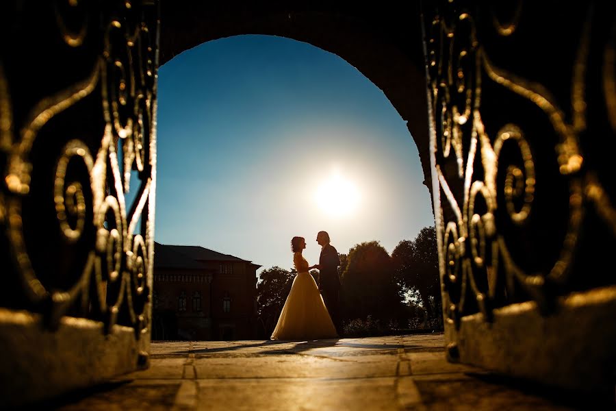 Fotógrafo de casamento Ciprian Dumitrescu (cipriandumitres). Foto de 4 de agosto 2017