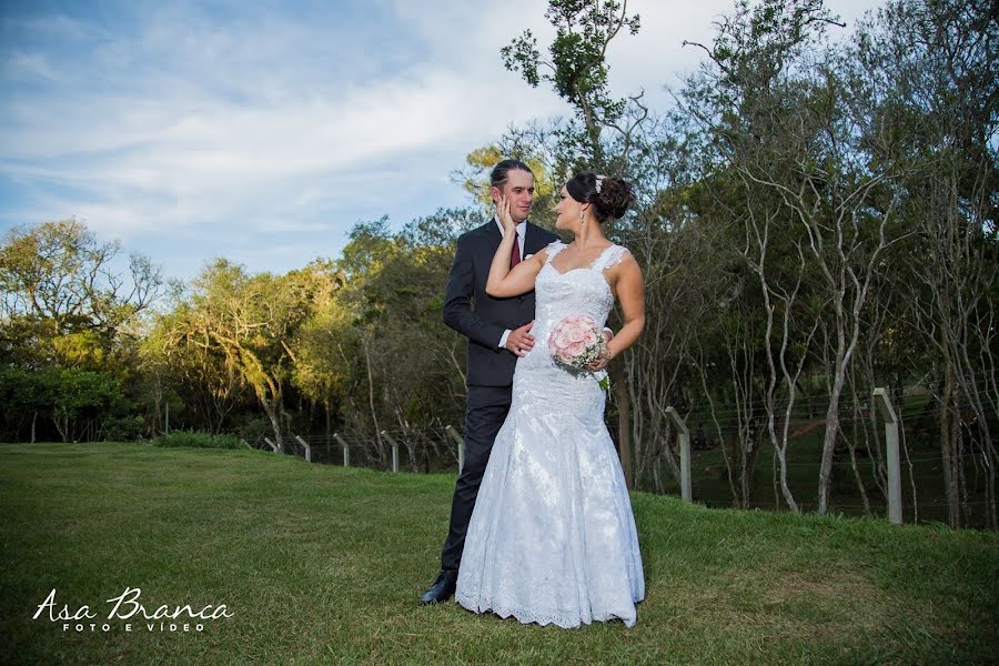 婚礼摄影师Asa Branca（asabranca）。2020 5月11日的照片