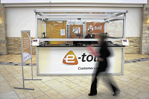 An e-toll outlet at the Brightwater Commons Shopping Centre, in Randburg, northern Johannesburg. File photo.