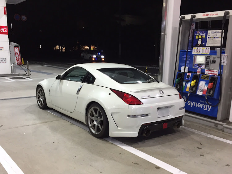 フェアレディZのZ33・350z・峠・走り屋・なんちゃって走り屋に関するカスタム事例の投稿画像1枚目