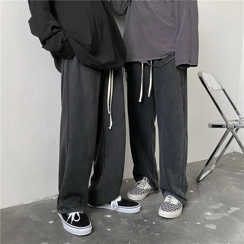 Salt Japanse Straight Oversize Wide-Leg Pants voor een relaxte pasvorm en comfort. Perfect voor dagelijks gebruik en een casual look.