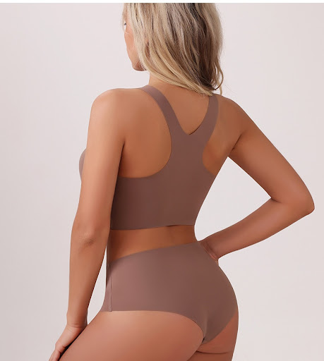 Title 4, European and American Sports Seamless Wireless ...