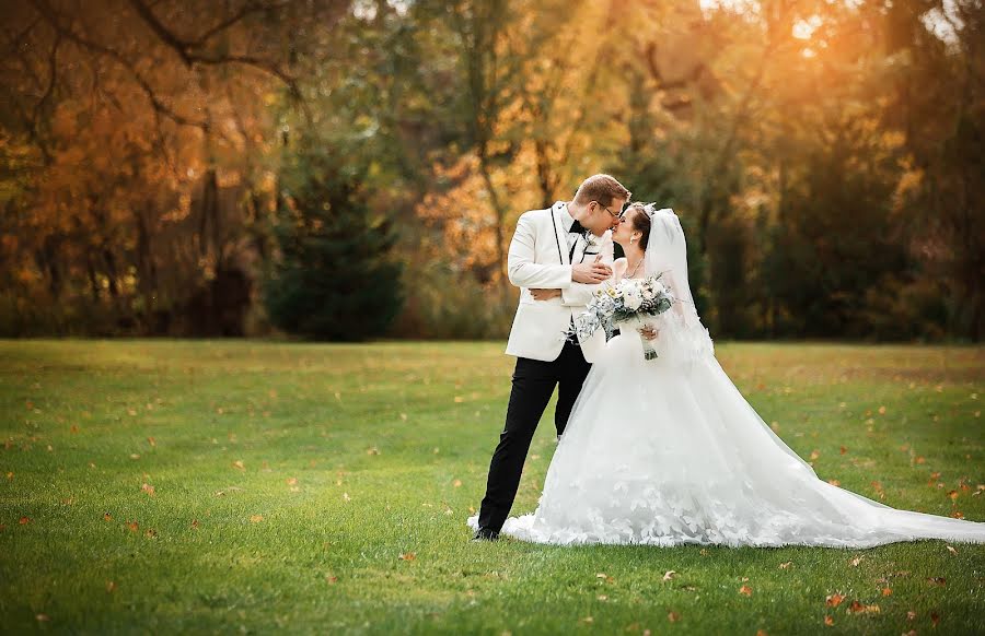 Fotografo di matrimoni Alena Romanovskaya (soffi). Foto del 23 ottobre 2018