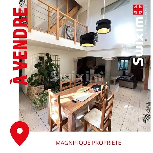 Vente maison 5 pièces 157 m² à Lons-le-Saunier (39000), 269 000 €