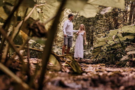 Fotógrafo de casamento Marek Zalibera (zalibera). Foto de 12 de setembro 2022