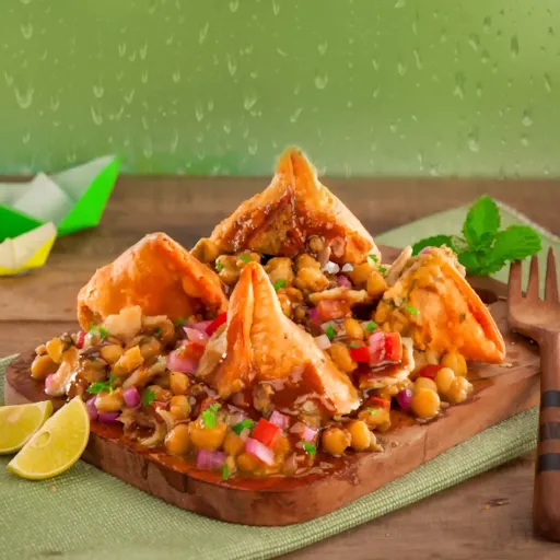 Samosa Matar Chaat