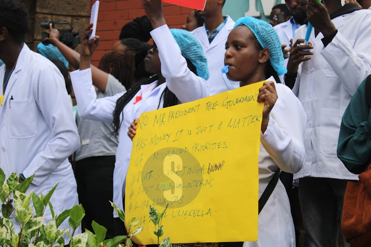 A section of doctors, Interns and nurses demonstrate outside the Ministry of health offices, Nairobi on April 9, 2024