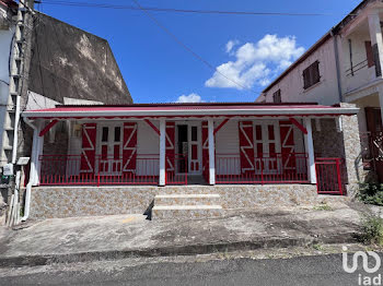 maison à Basse terre (971)