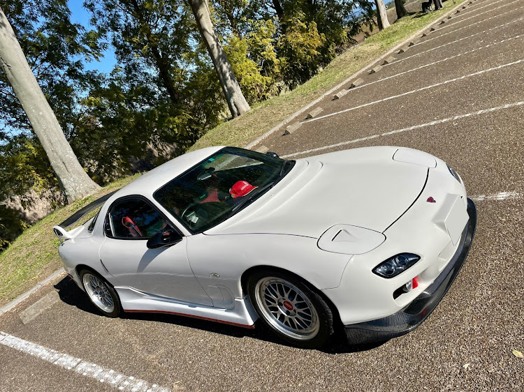 RX-7 FD3S FRPボンネット