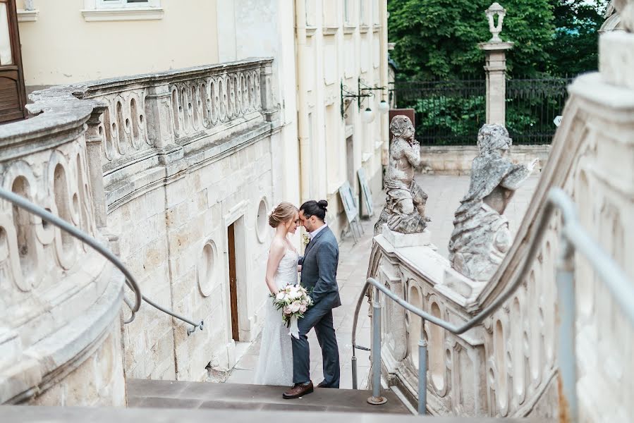 Wedding photographer Yulia Yermolayeva (yermolayeva). Photo of 20 May 2019