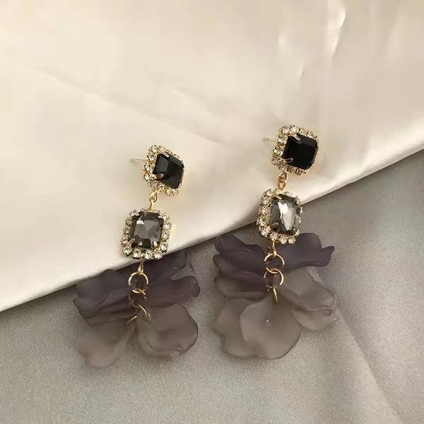 Elegantes Pendientes de botón con aguja de plata 925, cristal y pétalos de rosa negros, estilo helado. ¡Brilla!