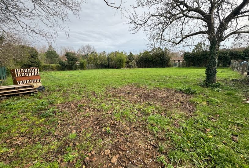  Vente Terrain à bâtir - 1 283m² à Lesparre-Médoc (33340) 