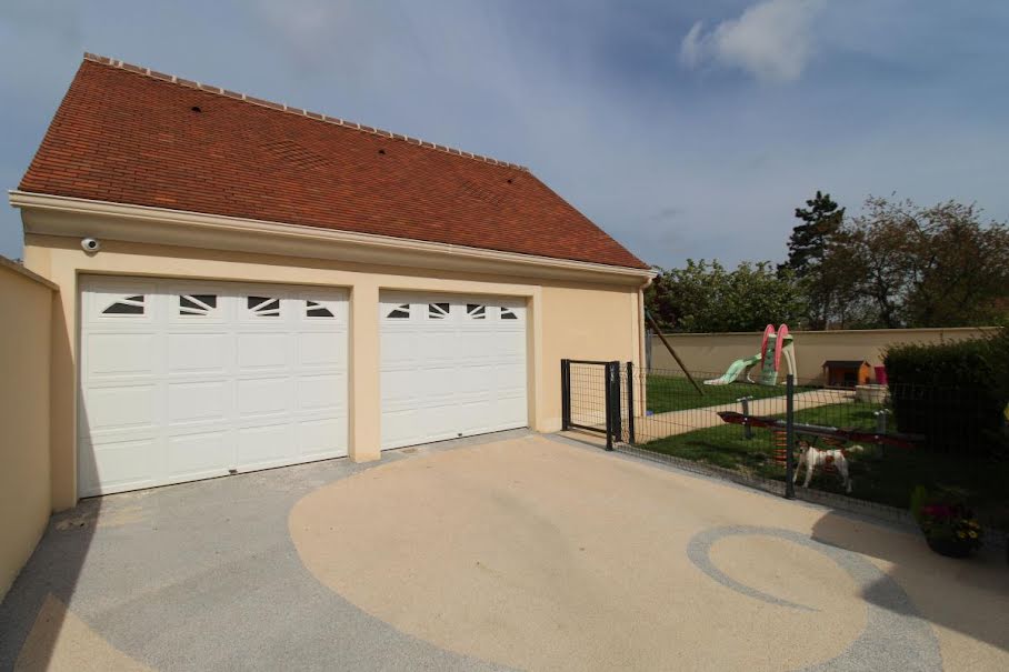 Vente maison 7 pièces 194 m² à Rozay-en-Brie (77540), 459 900 €