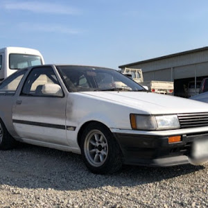 カローラレビン AE86