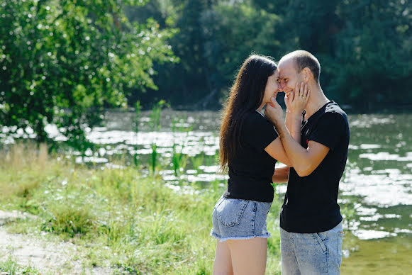 Fotografo di matrimoni Oleg Savelєv (savelievoleg). Foto del 11 ottobre 2021