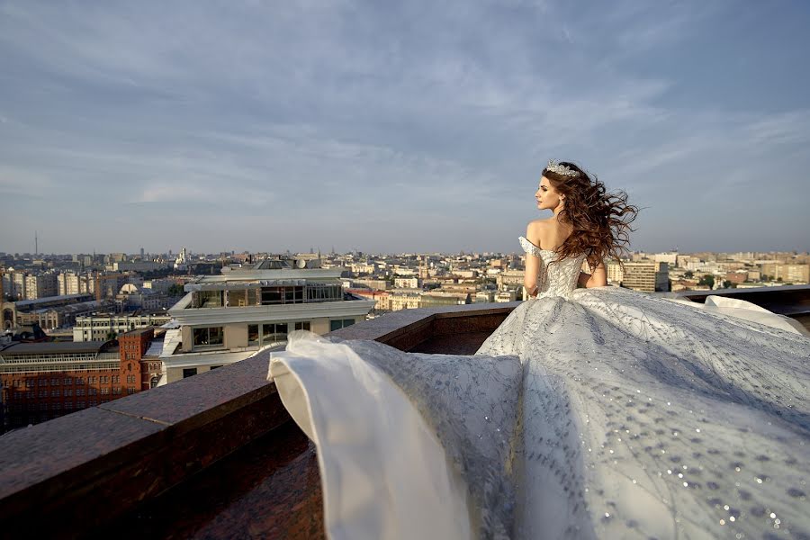 Wedding photographer Sergey Gavaros (sergeygavaros). Photo of 1 December 2021