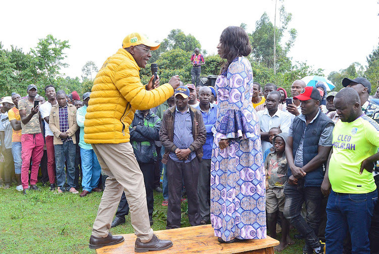 Former Kakamega Senator Dr. Boni Khalwale with Dr. Beatrice Inyangala at Mutsuma village in Malava during the clan inauguration of Dr. Inyangala who will be Malala's running mate for Kakamega gubernatorial position