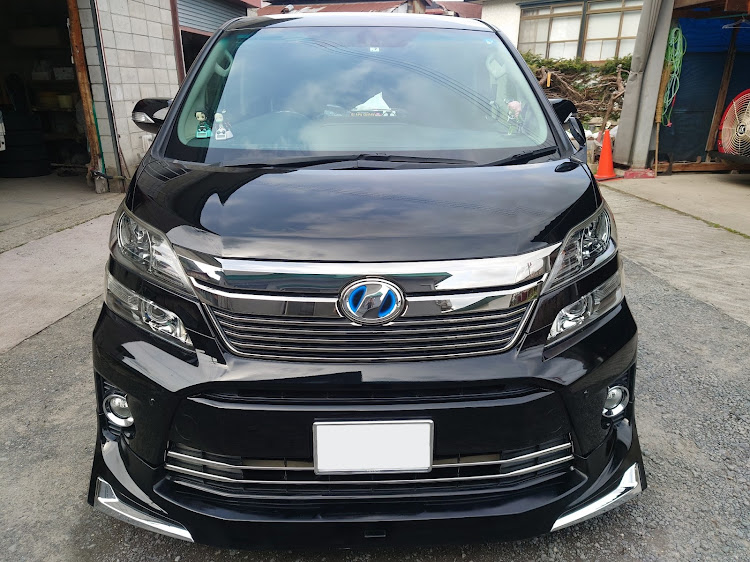 ヴェルファイアの真正面ショット・青森県ユーザー・整理整頓w・バス釣り・雪国は大変！に関するカスタム事例の投稿画像1枚目