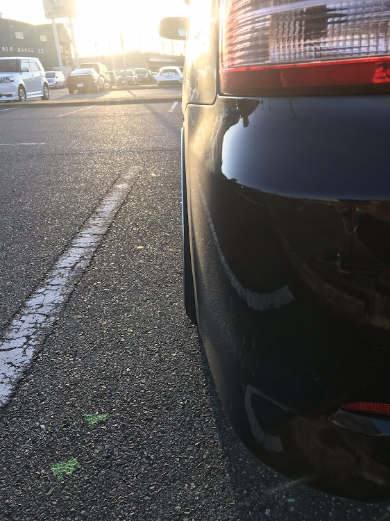 ウィッシュのDIY・車高調整・ツライチ化・リムツラ・目指せツライチに関するカスタム事例の投稿画像3枚目