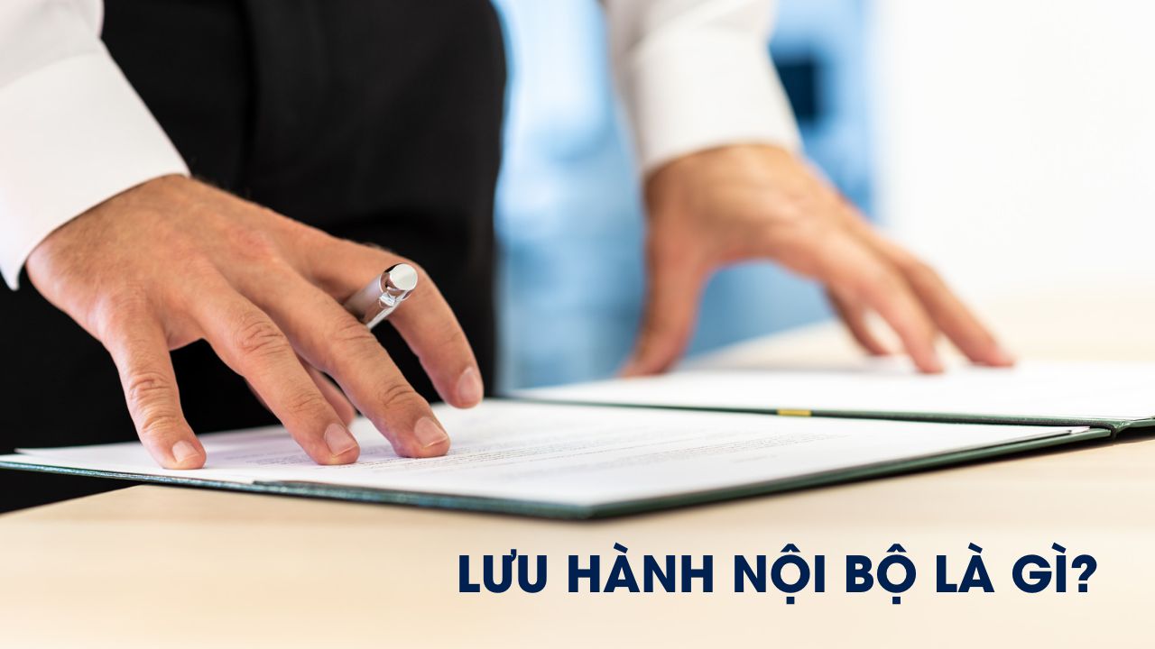 lưu hành nội bộ