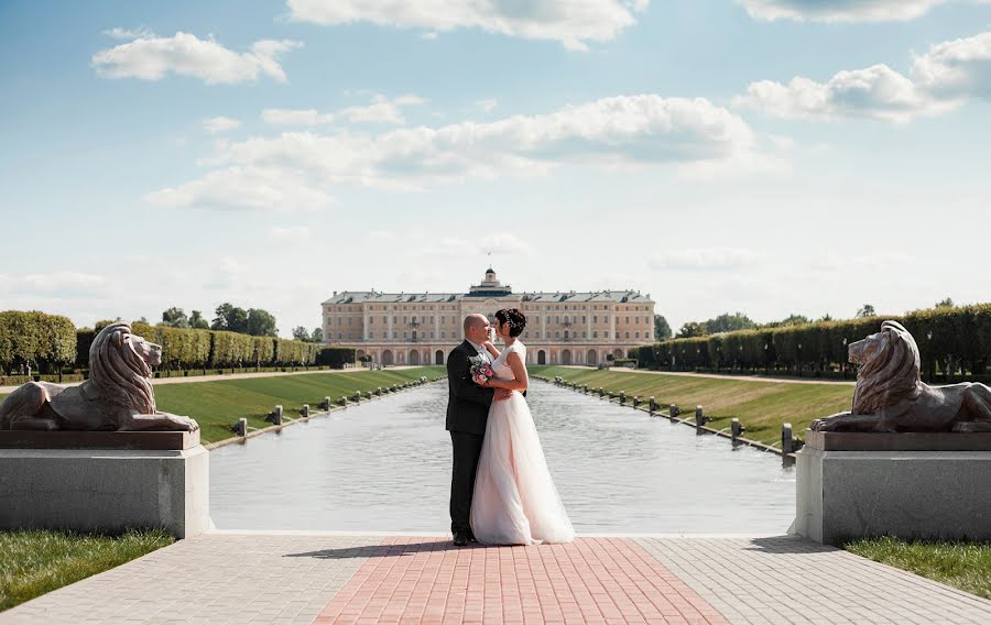 Wedding photographer Yuliya Borisova (juliasweetkadr). Photo of 8 June 2021