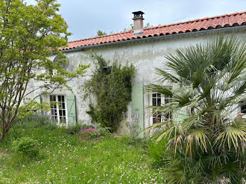 maison à La Gripperie-Saint-Symphorien (17)