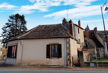 maison à Theneuille (03)