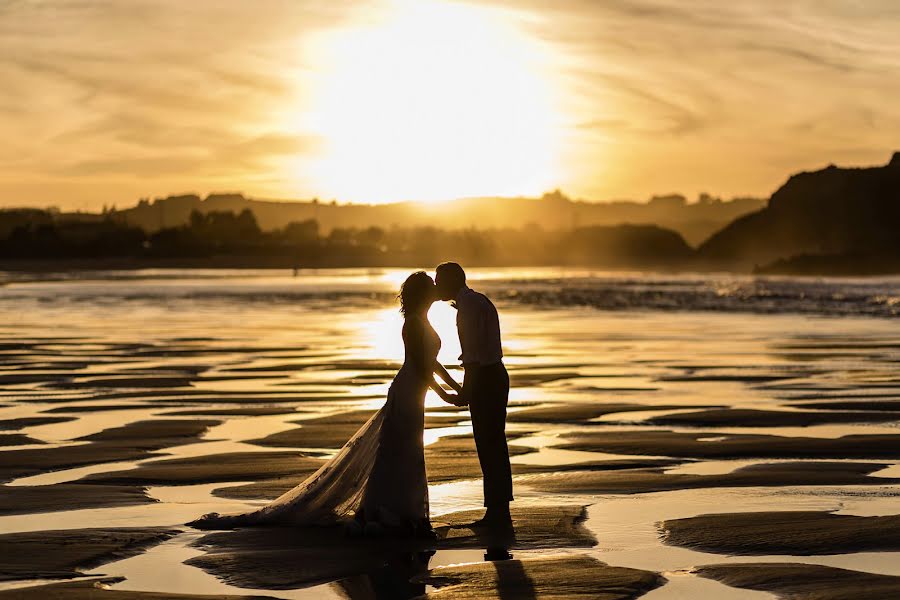 Wedding photographer Germán Rodrigo (paraguasamarillo). Photo of 25 February 2020