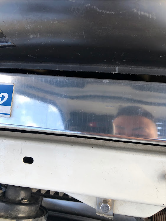 チェイサーのエンジンルーム清掃・DIY・CarXに関するカスタム事例の投稿画像2枚目