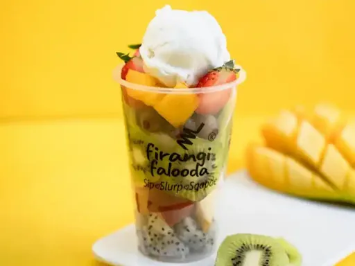 Fresh Fruit Salad With Ice Cream