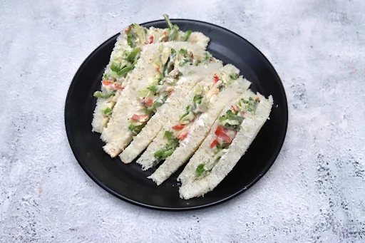 Coleslaw Sandwich