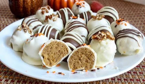 Pumpkin Spice Cake Balls