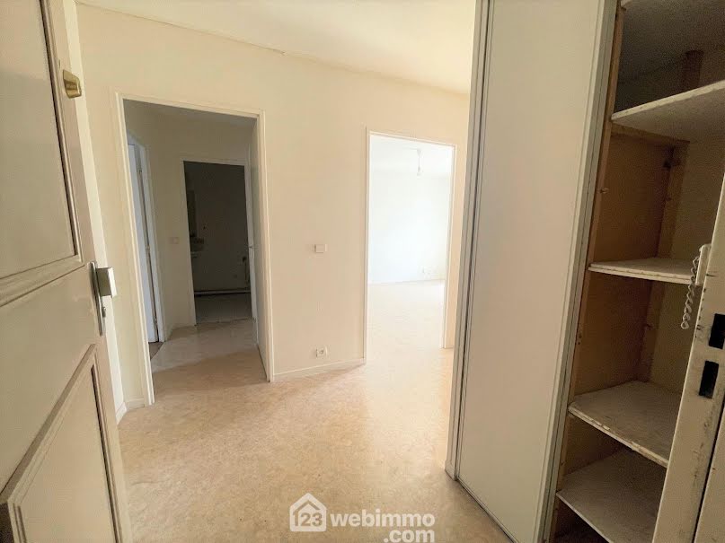 Vente appartement 2 pièces 51 m² à Évry-Courcouronnes (91000), 130 000 €